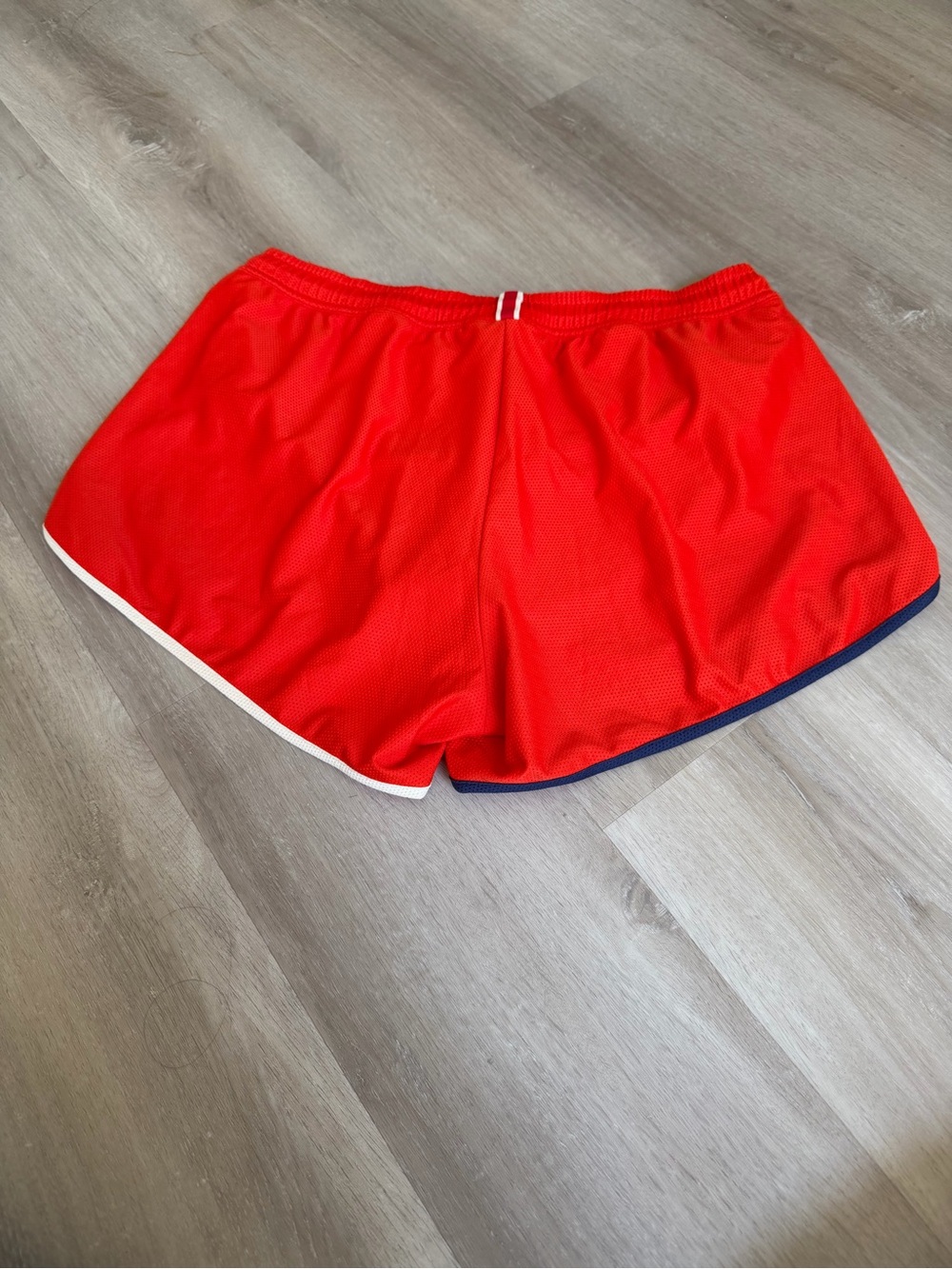 Tracksmith Clare V. Collab Le Jogging Collection Shorts XL California Retro - Picture 6 of 14